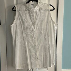 Sleeveless White Embroidered Women's Top